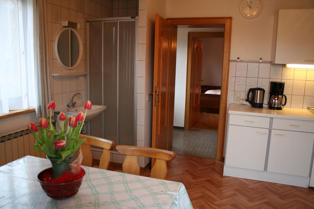 Ferienwohnungen Grabnerbauer Mondsee Szoba fotó